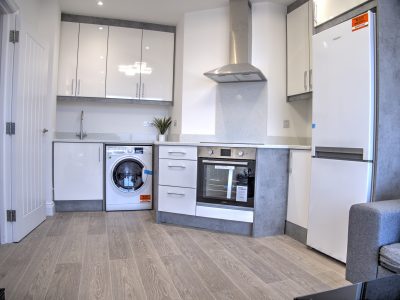 1 Bedroom Apartment Kitchen